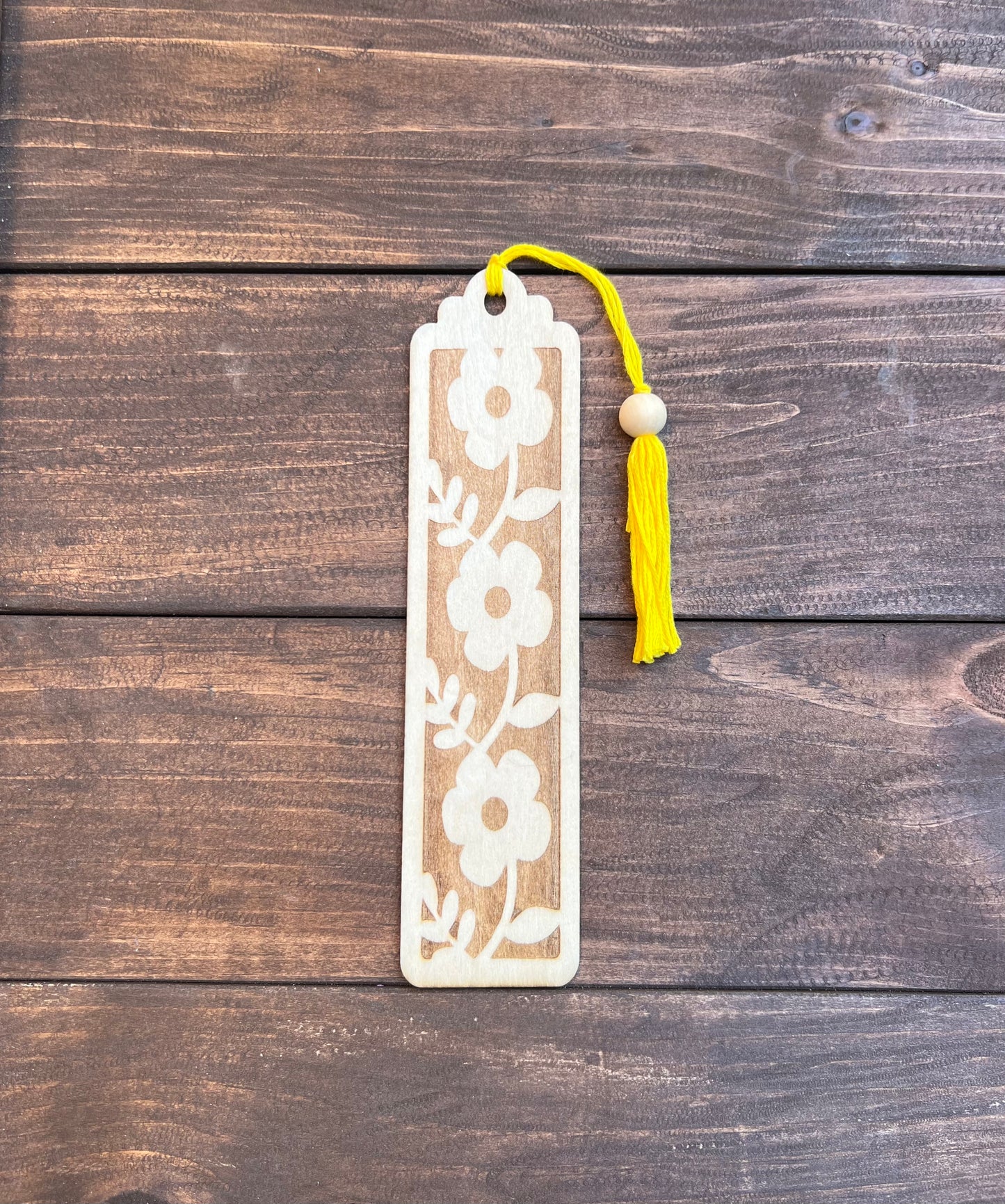 Floral laser engraved wooden bookmarks - A perfect gift for book lovers!