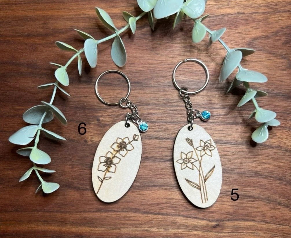 Birth Month Flower Keychain - Prettiest laser engraved flower!